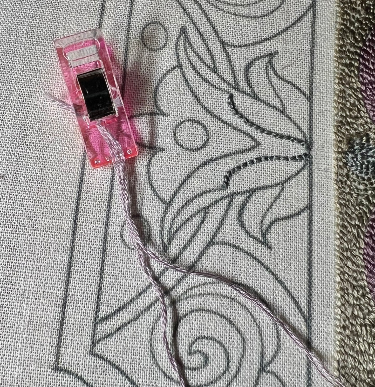 Quick Split Clip- 6-Strand Thread Divider Clip