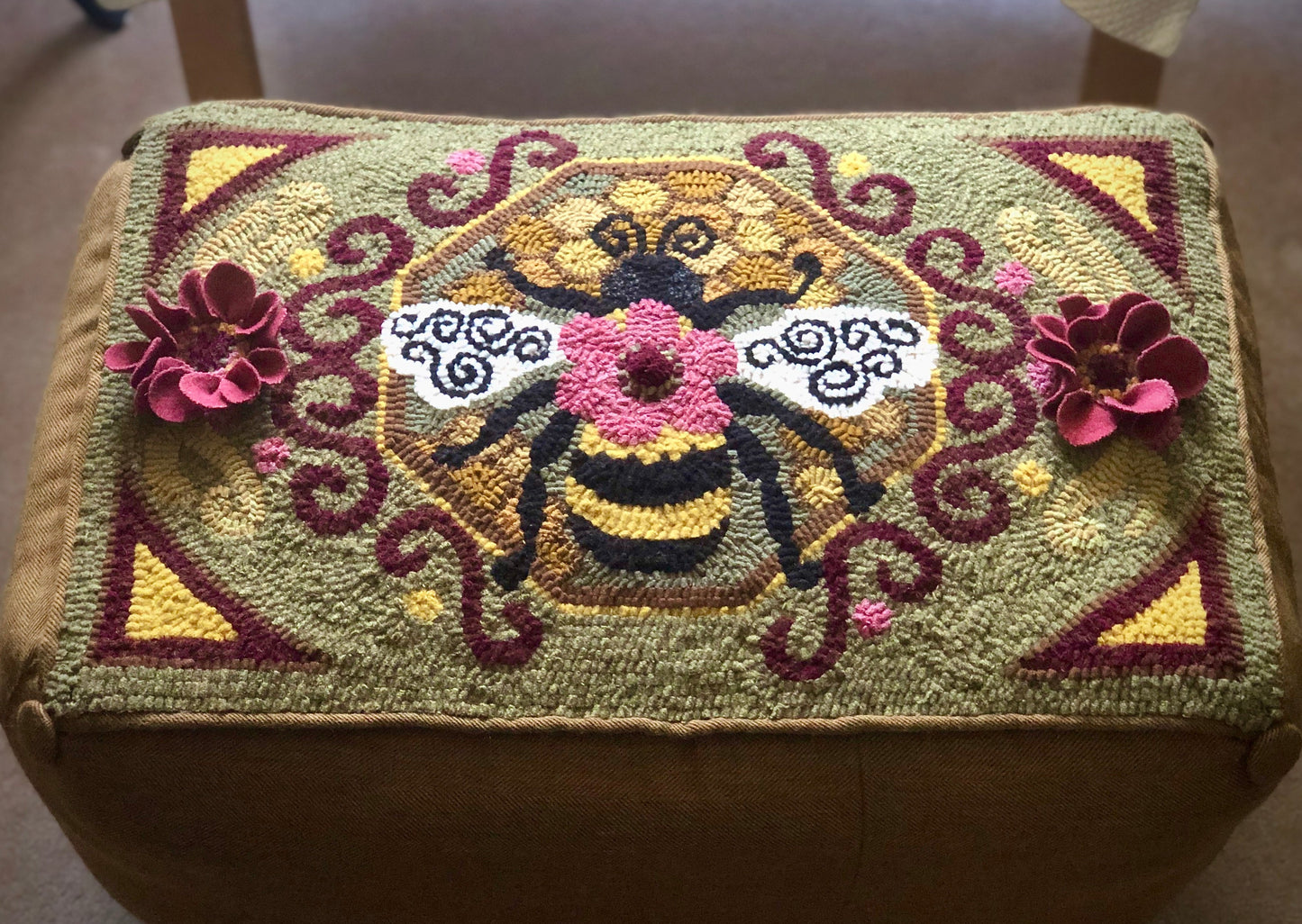 Bumblebee II- Rug Hooking PDF Digital Download Pattern, By Orphaned Wool