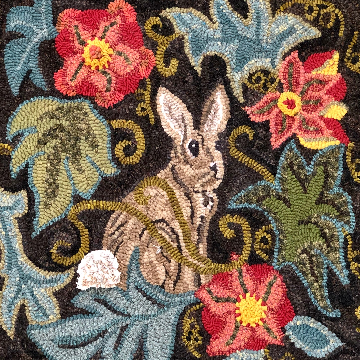 Garden Rabbit Rug Hooking Pattern on Paper- Pattern designed to be enlarged.  perfect for rug hooking and oxford rug punch needle. Lovely rabbit pattern with flowers and leaves.
