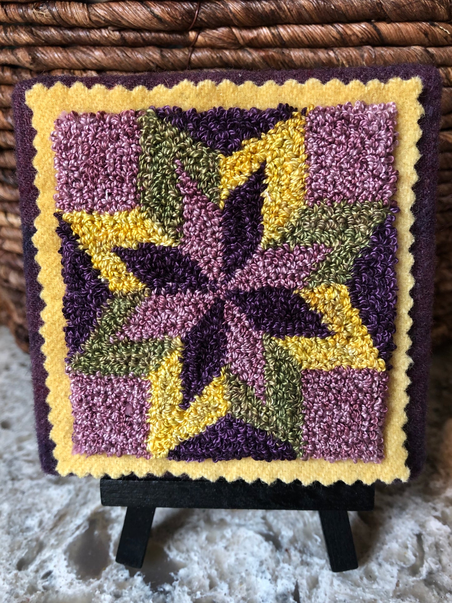 This Mini Star - Punch Needle Pattern by Orphaned Wool contain this lovely barn star design. The pattern on Weavers Cloth Fabric and the Paper Pattern are both included so you can create more patterns.