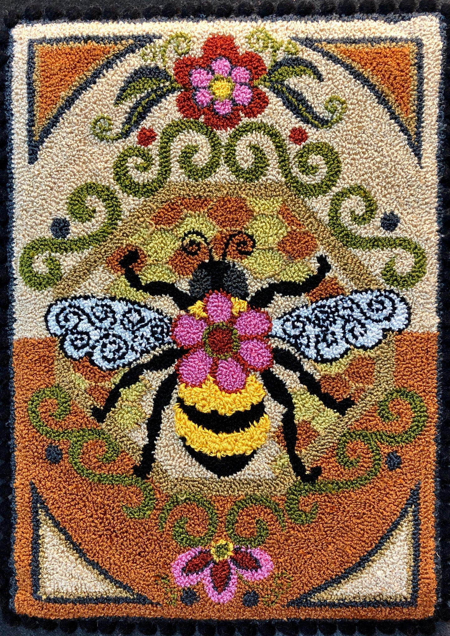 Bumblebee I- Rug Hooking PDF Digital Download Pattern, By Orphaned Wool