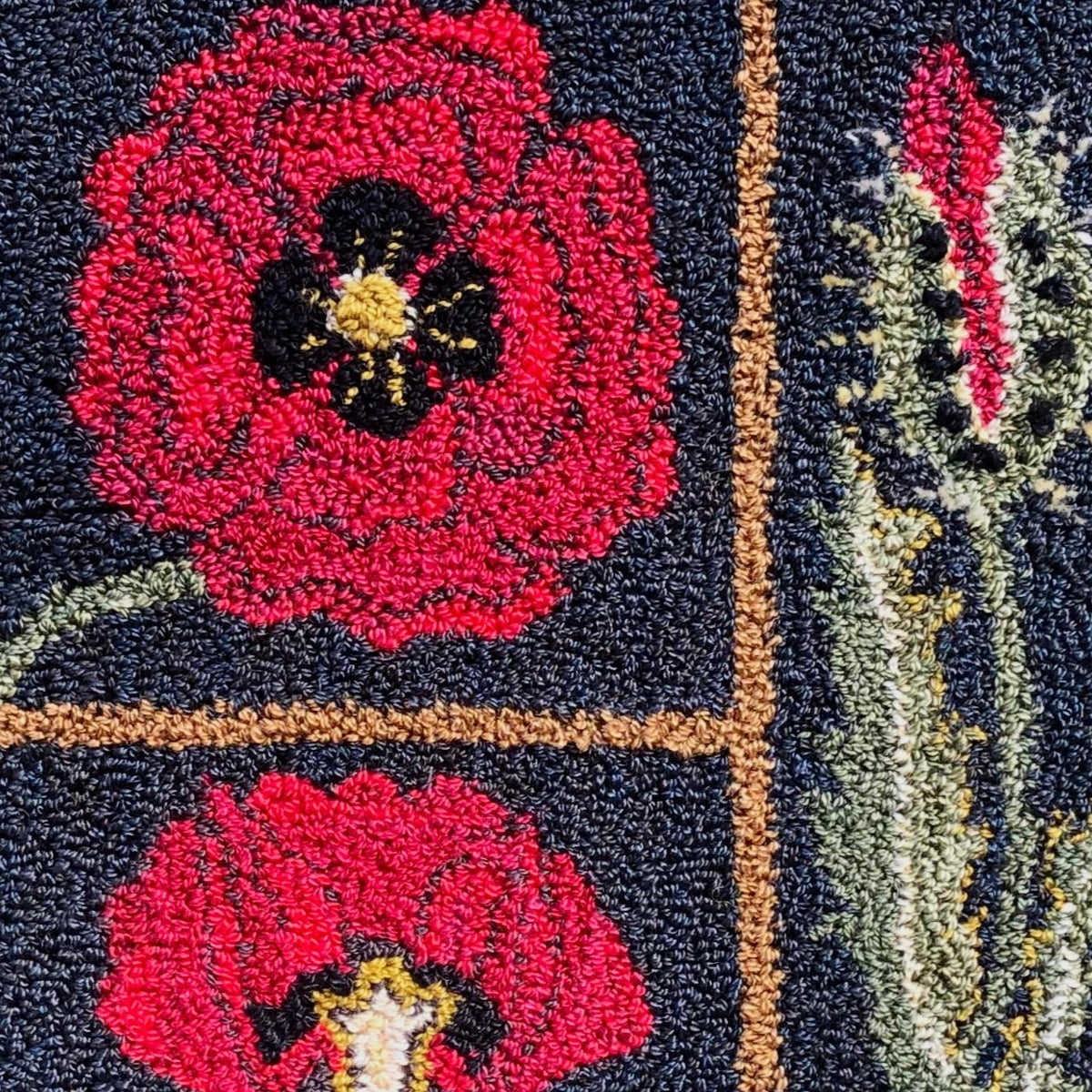 Poppy Rug Hooking Pattern PDF | Enlargeable Botanical Floral Design ...