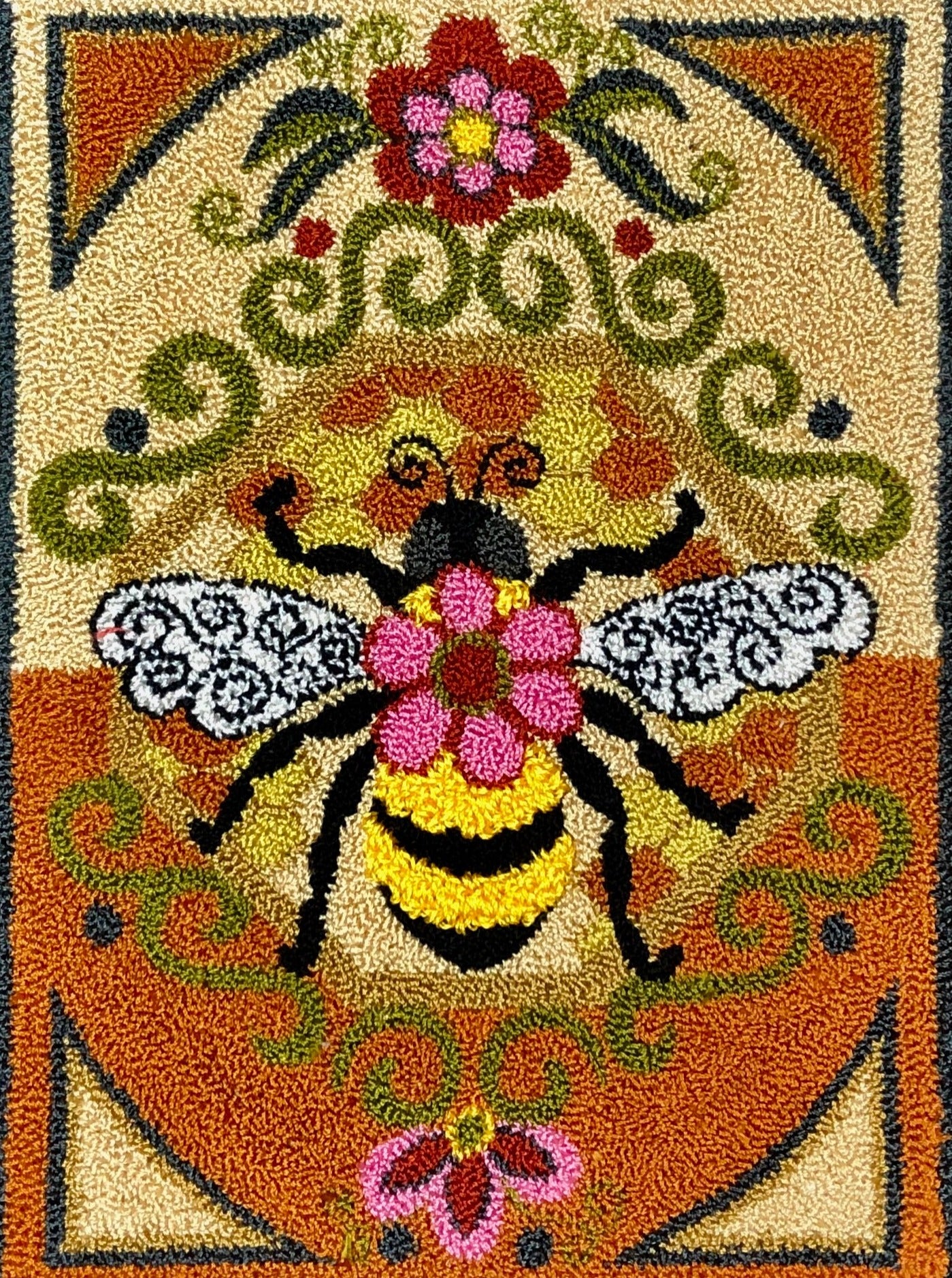 Bumblebee I- Rug Hooking Pattern on Linen, by Orphaned Wool